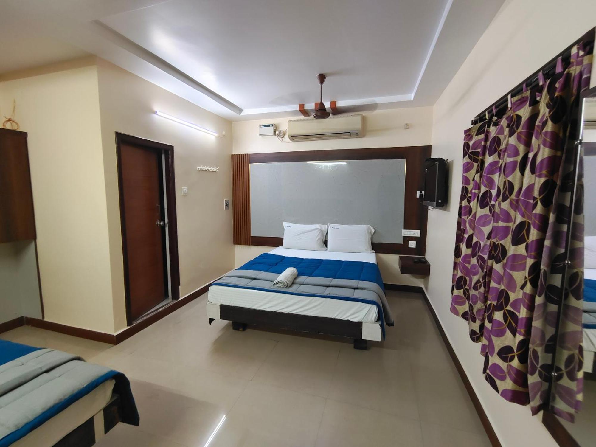 Hotel Dkr Residency Тирупати Екстериор снимка